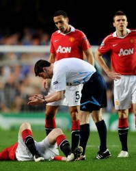  埃弗顿力克曼联，送切尔西跌出欧冠区  