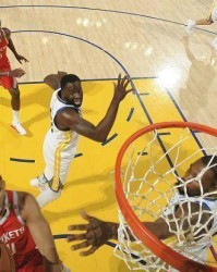  亚特兰大魔鬼主场发威七分钟三球击溃对手  